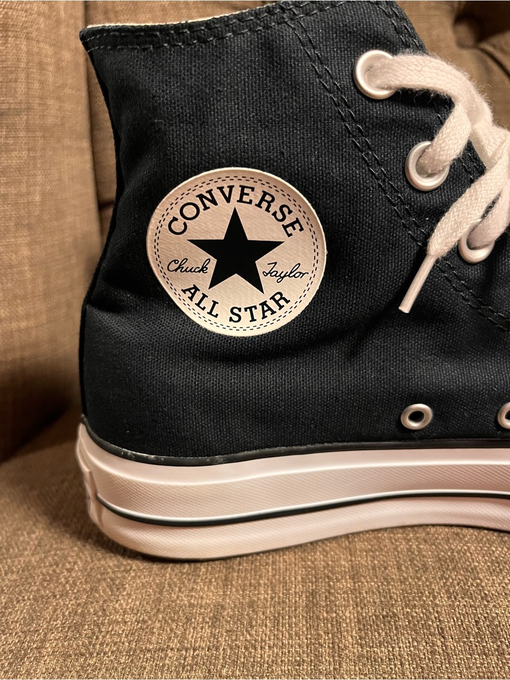 Converse All Star women's canvas sneakers size 8.5 - Picture 2 of 11